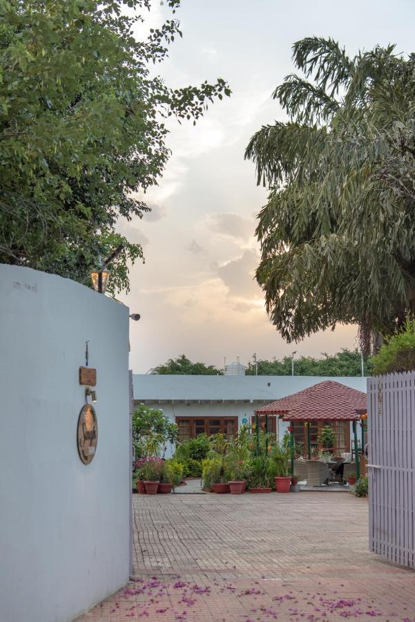 גורגאון The Singh Farm Cosy Private Pool Farm Villa מראה חיצוני תמונה