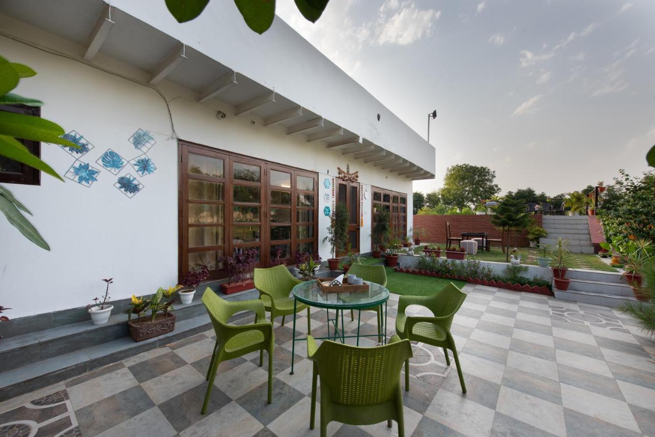 גורגאון The Singh Farm Cosy Private Pool Farm Villa מראה חיצוני תמונה